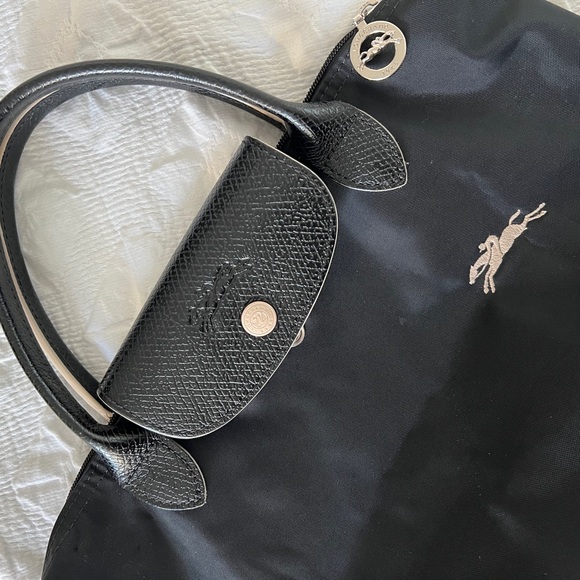 LONGCHAMP
Black Nylon Le Pilage Tote Bag small - Picture 2 of 8